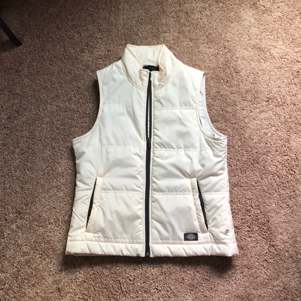 Puffy vest